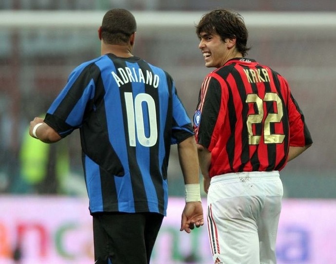  AC米兰德比战绝杀同城死敌取关键三分  